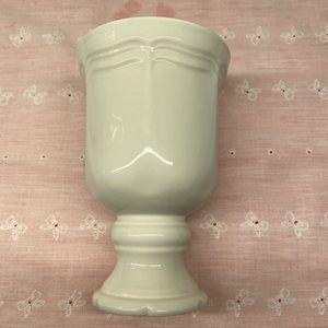 Mikasa French Countryside Goblet. F900